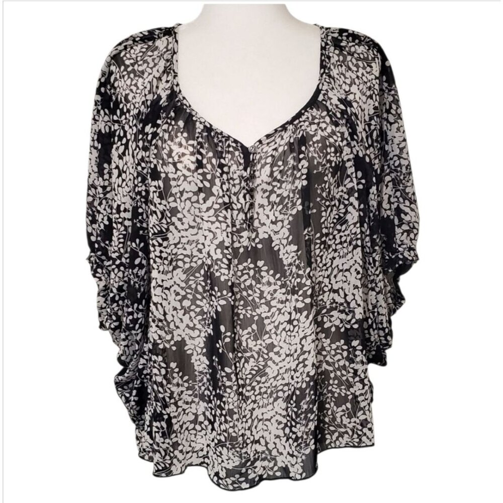 Express Sheer Blouse Womens Xsmall Black White Floral Batwing Sleeve Flutter Top